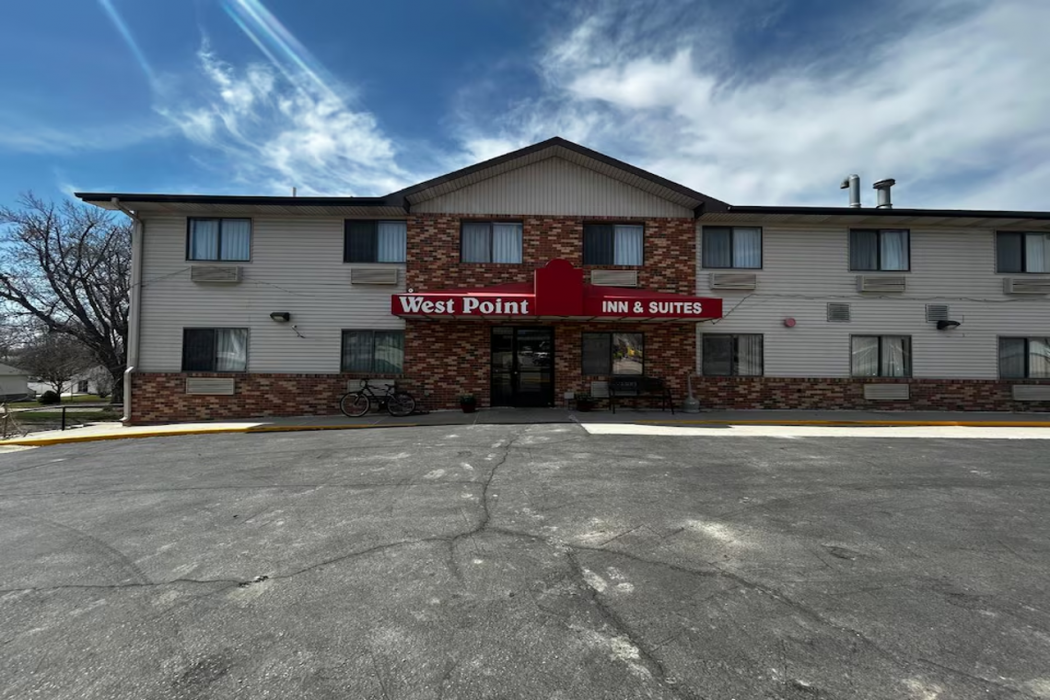 West Point Inn & Suites 1/17