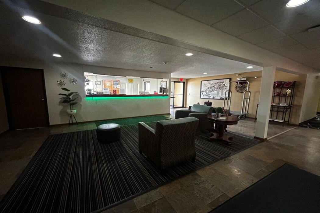 West Point Inn & Suites 5/17