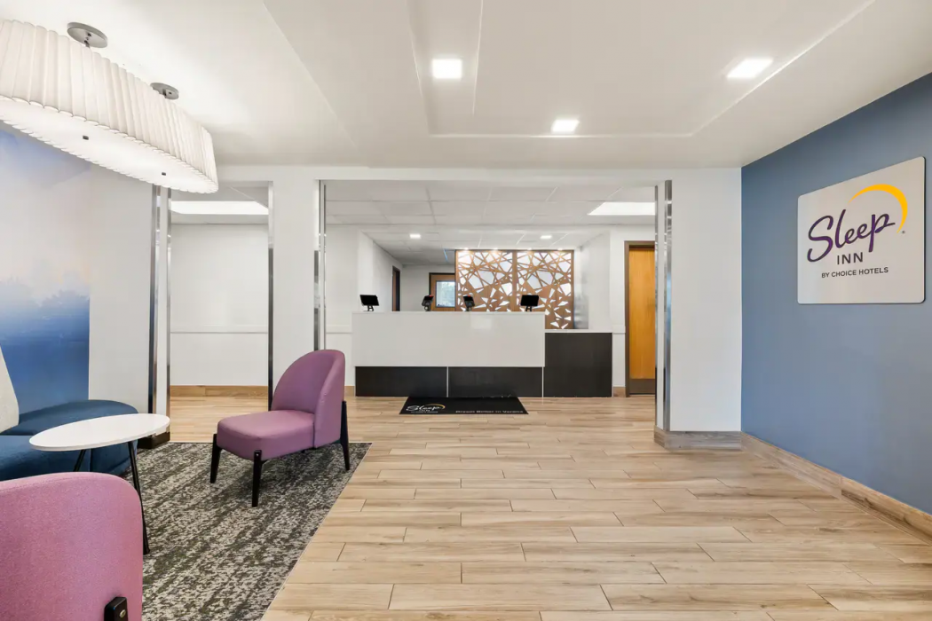 Sleep Inn & Suites Verona - Madison Southwest 4/25