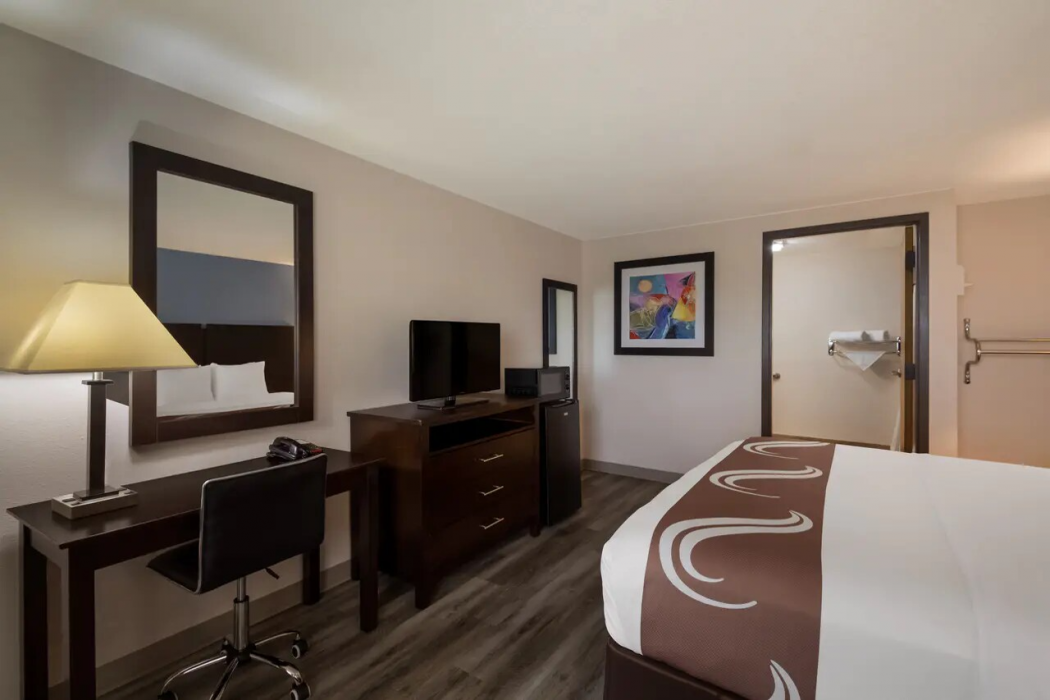 Quality Inn and Suites Round Rock Austin North 22/58