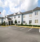 Holiday Lodge 1/30