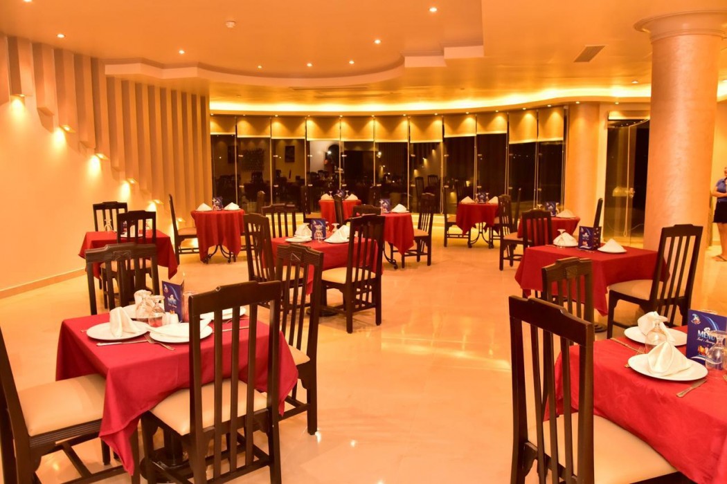 Dive Inn Resort 85/107