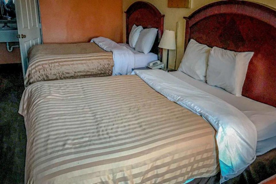 Motel6 Ozark, AR 9/24