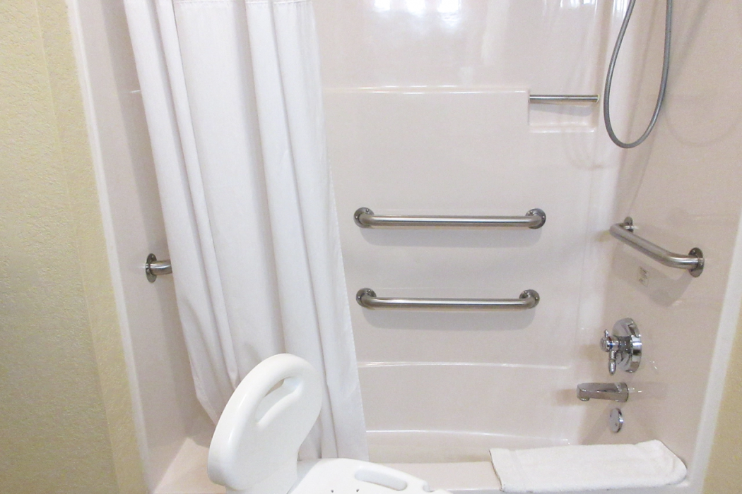 Quality Inn & Suites Benton Harbor - St. Joseph 9/24