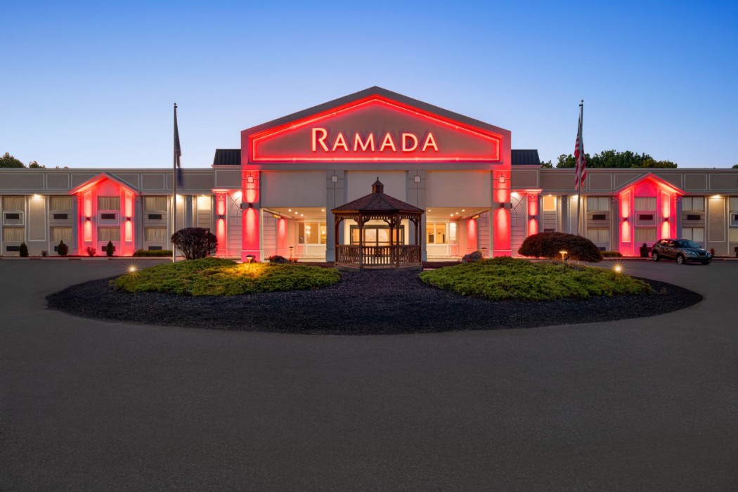 Ramada by Wyndham Allentown/Bethlehem 1/64