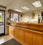 DAYS INN YANCEYVILLE 6/32