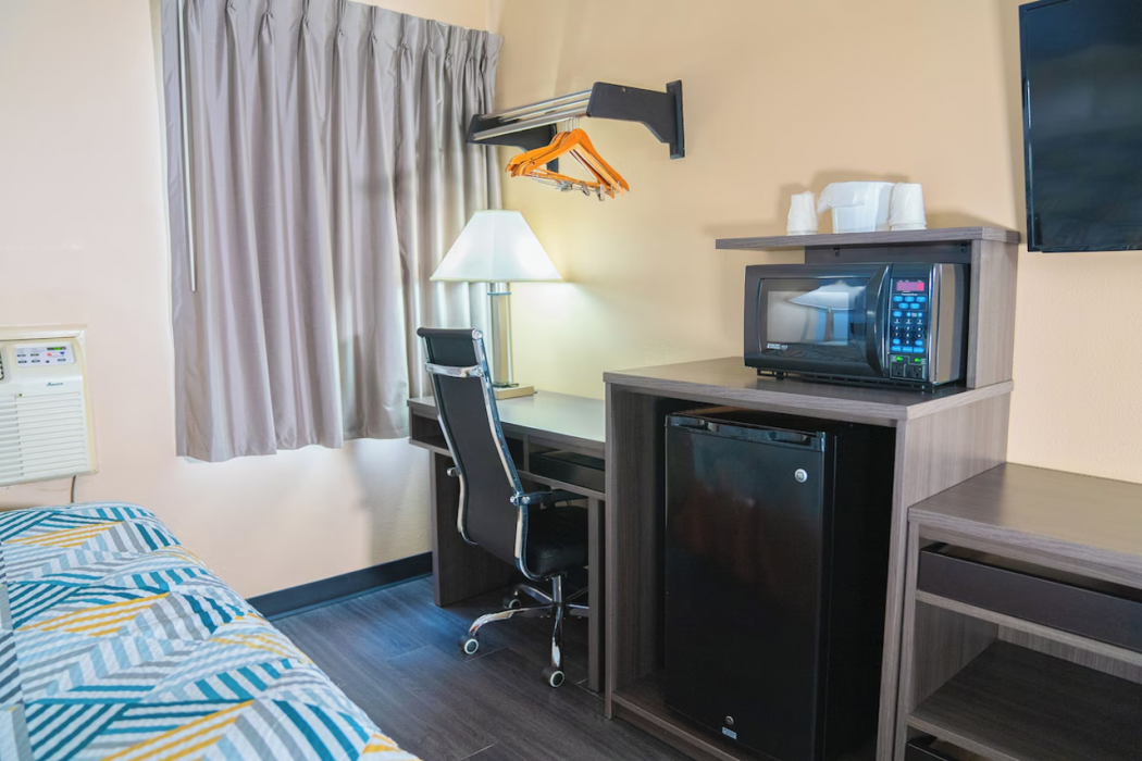 Motel6 Litchfield, IL 11/52