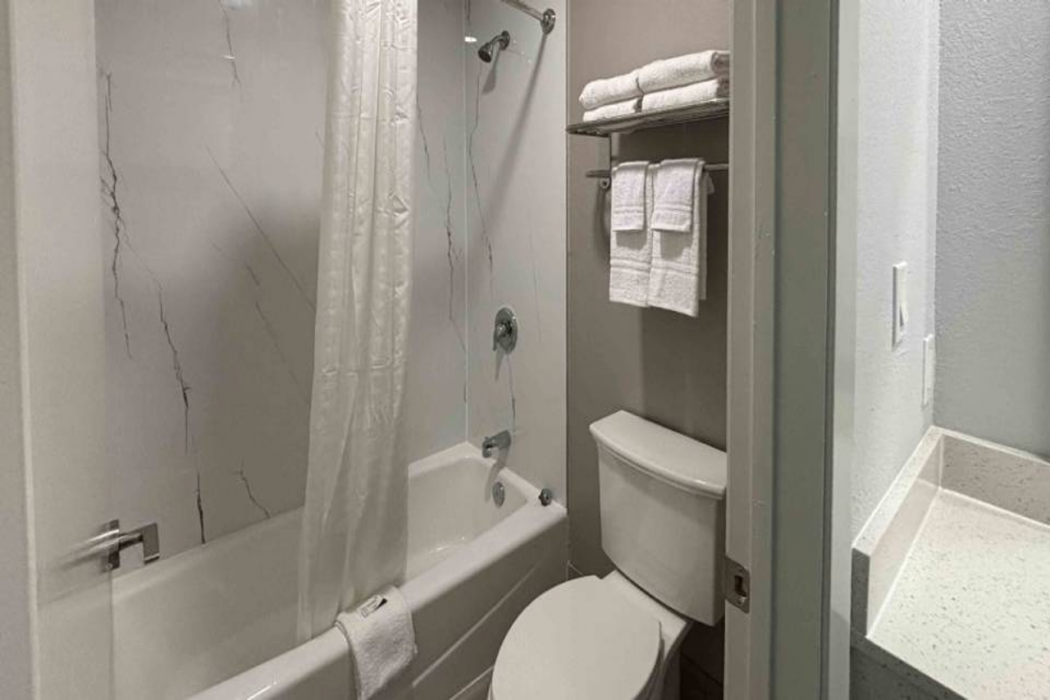 Motel6 La Porte, TX 20/54