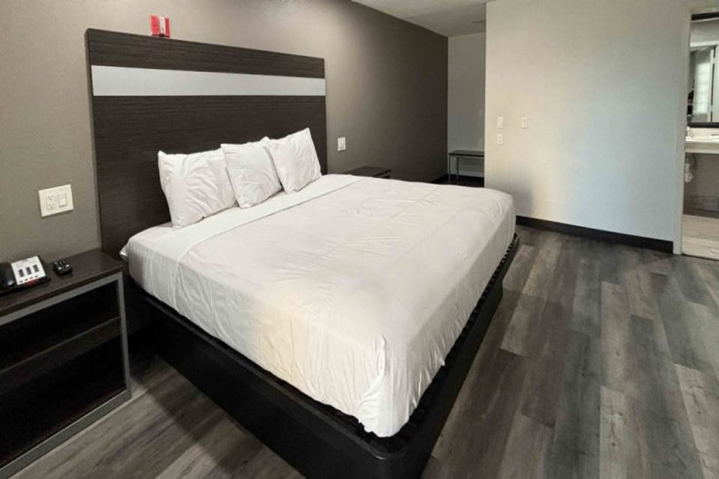 Motel6 La Porte, TX 15/54