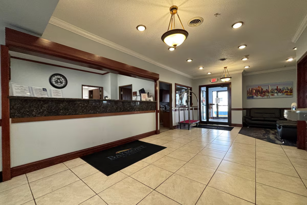 Baymont by Wyndham Decatur IL North 4/28