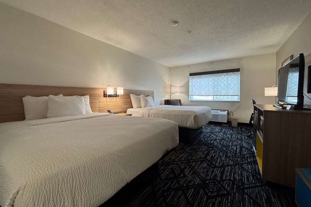 Baymont by Wyndham Decatur IL North 11/28