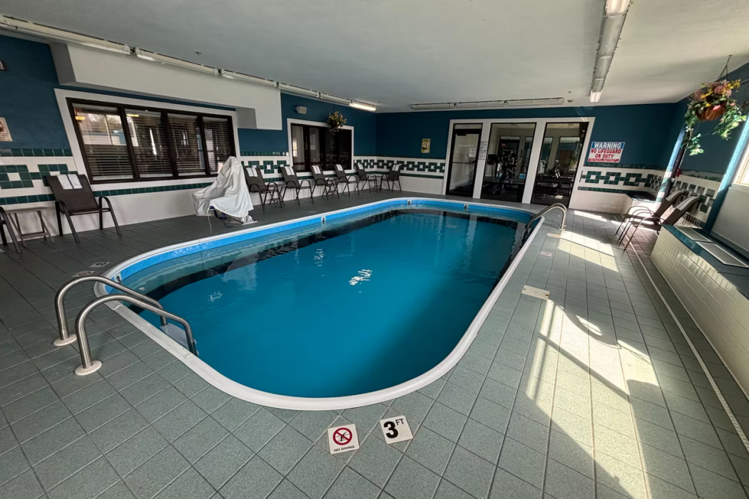 Baymont by Wyndham Decatur IL North 17/28