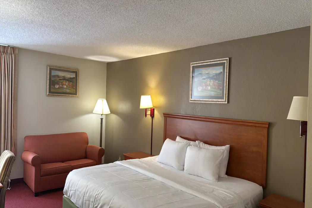 Econo Lodge Mt. Hope - Beckley North 10/28