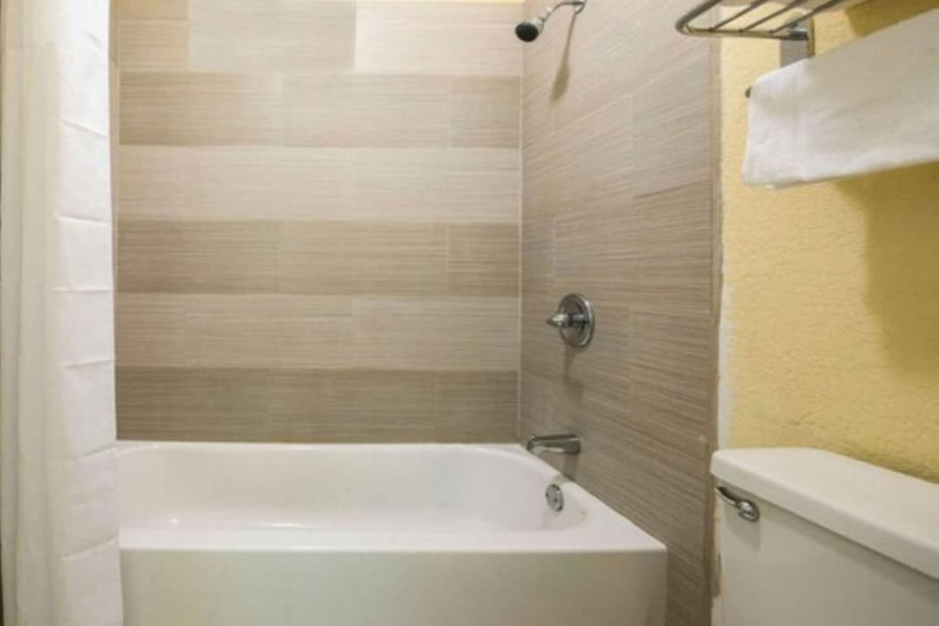 Quality Inn Eastland I-20 2/8