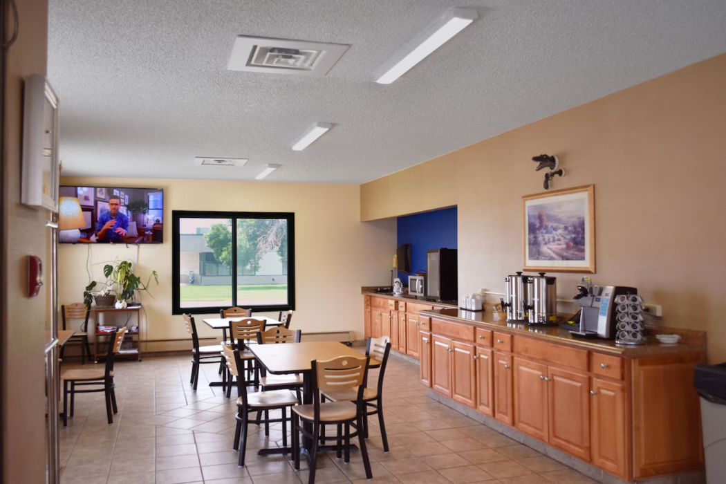 SureStay by Best Western Glendive Yellowstone River 14/17