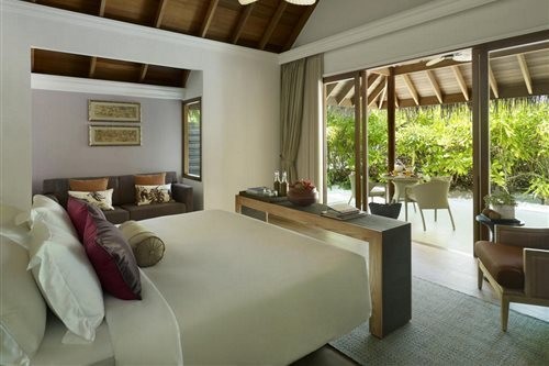 Dusit Thani Maldives 16/66