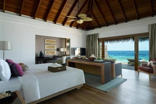 Dusit Thani Maldives 30/66