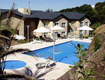 Howard Johnson by Wyndham Rio Ceballos 8/11