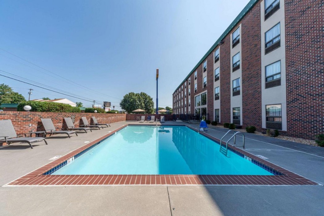 Comfort Inn Aikens Center 16/35