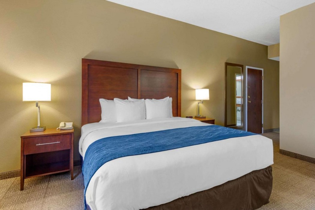 Comfort Inn Aikens Center 6/35