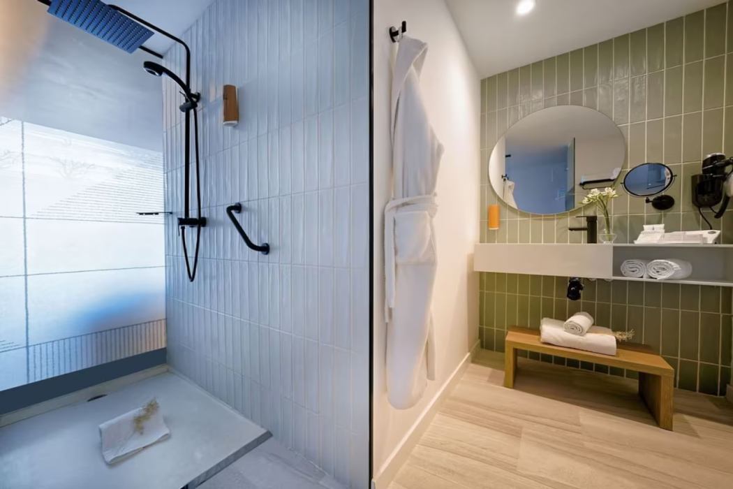 H10 Costa Mogan - Adults Only 17/61