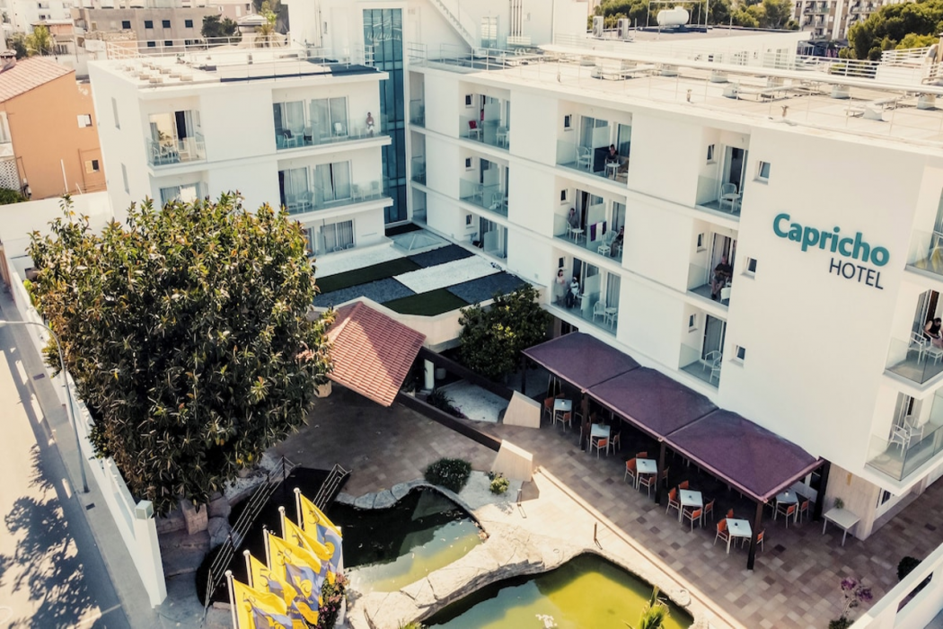 Hotel Capricho 1/60
