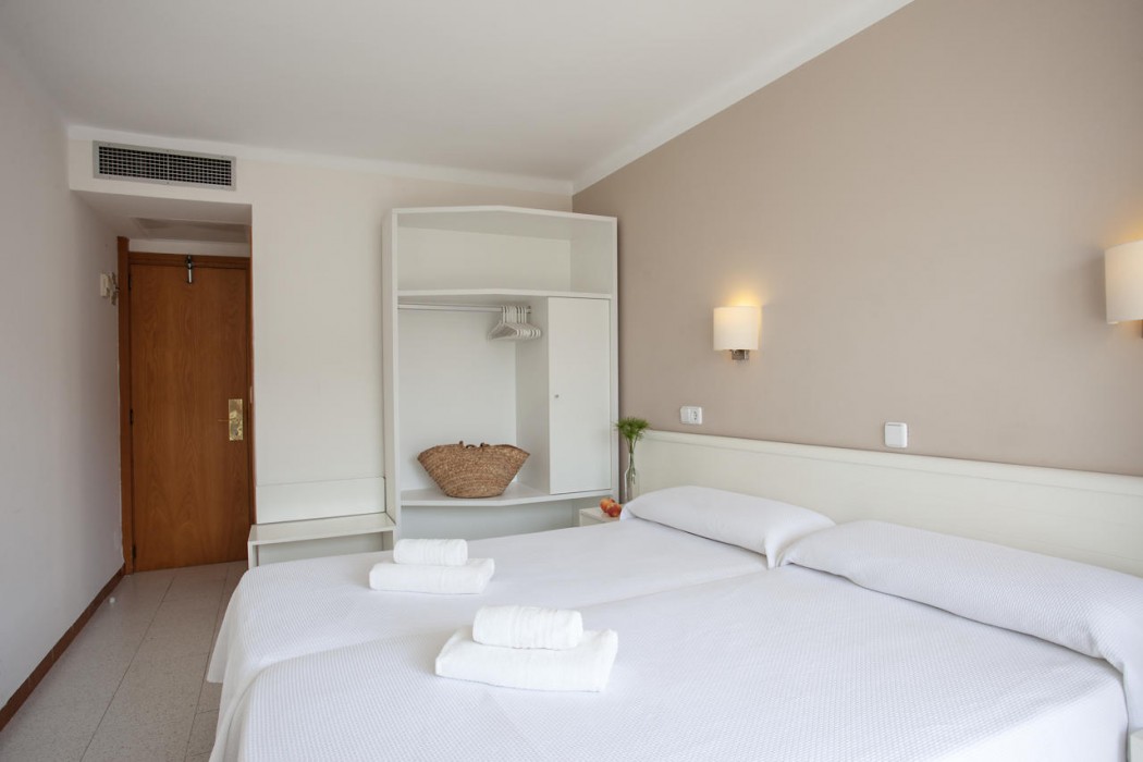Hostal Residencia Sutimar 16/51