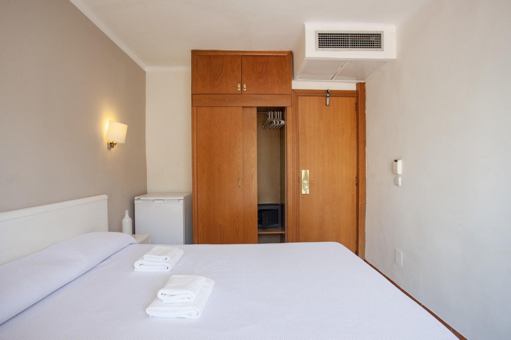 Hostal Residencia Sutimar 18/51