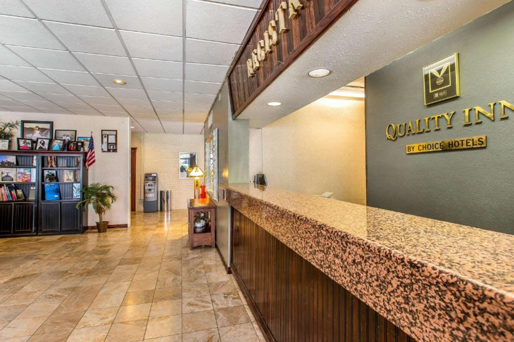 Quality Inn Barstow Route 66 4/28