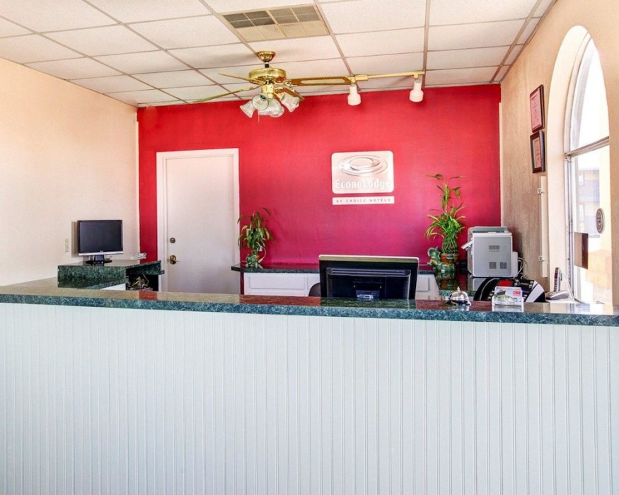 Econo Lodge Temple, TX 2/31