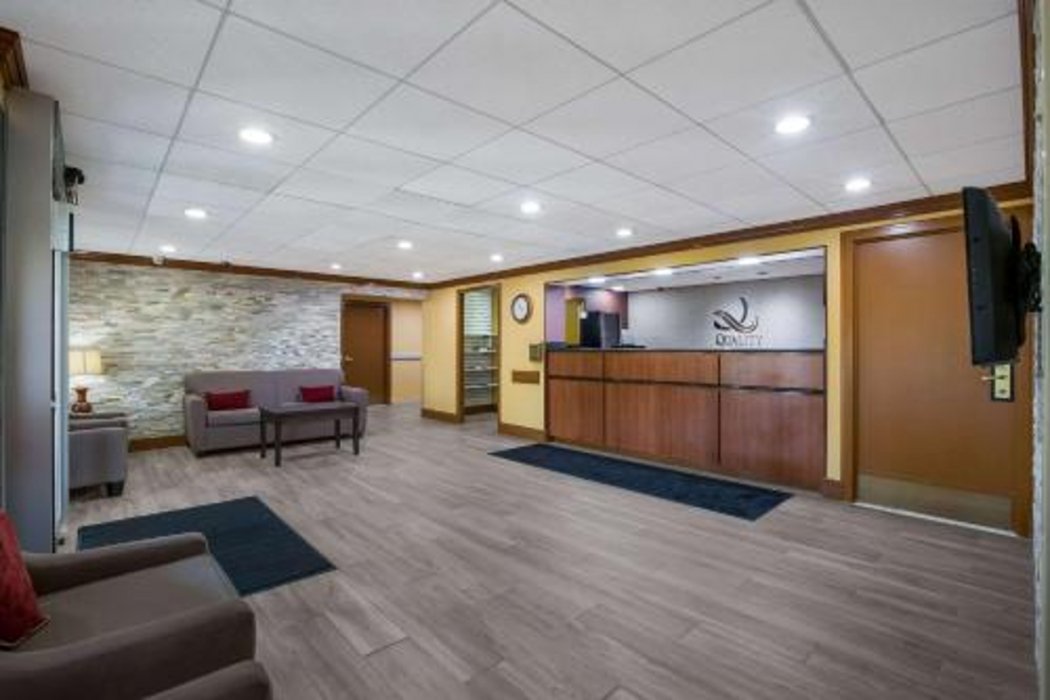 Quality Inn Near Princeton 7/33