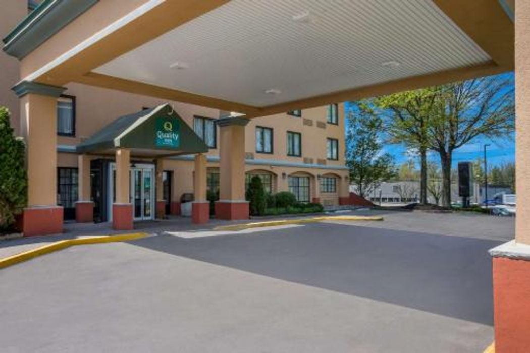 Quality Inn Near Princeton 2/33