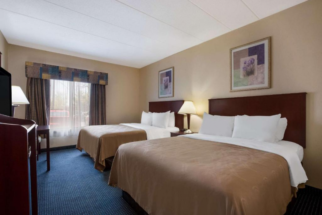Quality Inn Near Princeton 15/33