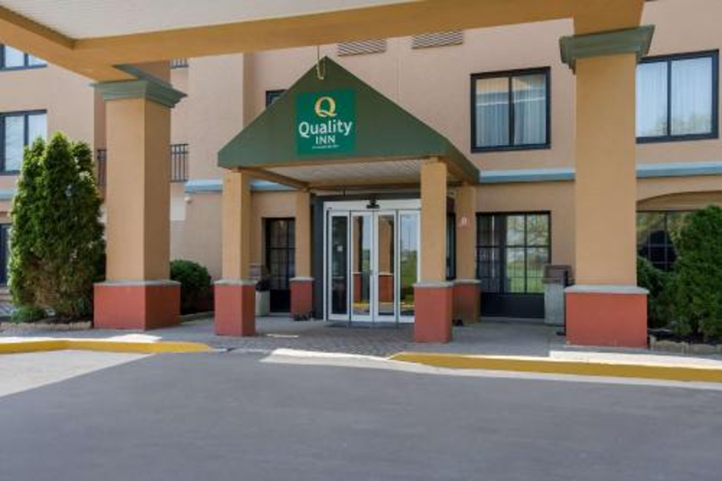 Quality Inn Near Princeton 1/33