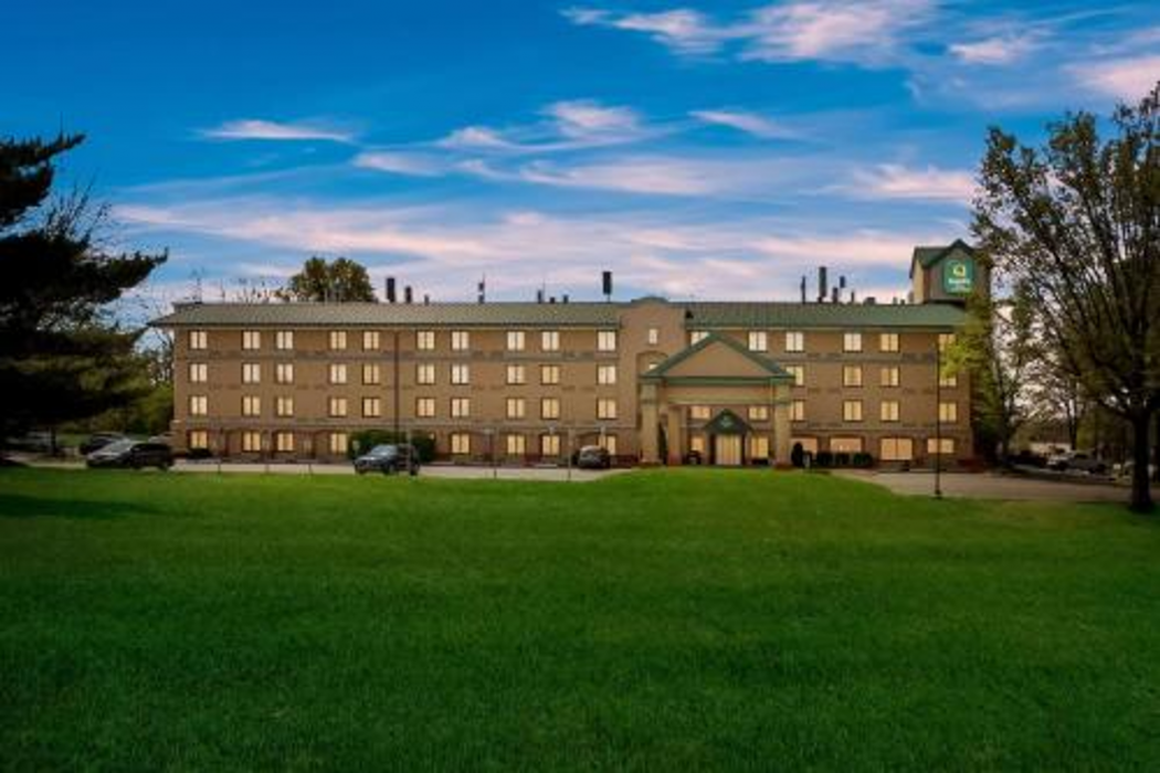 Quality Inn Near Princeton 3/33