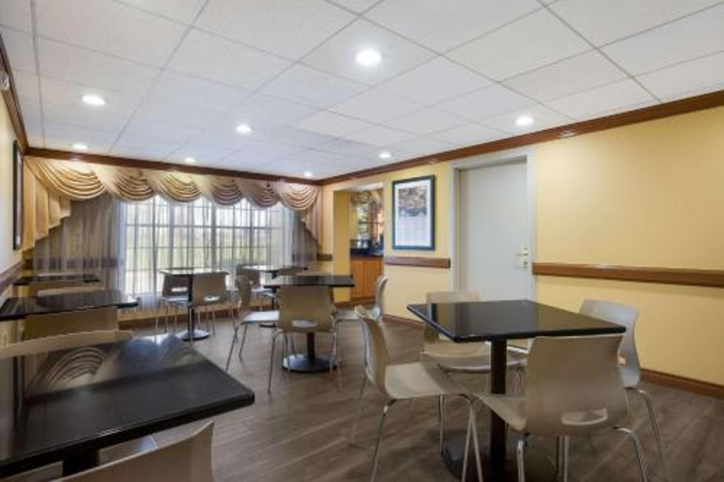 Quality Inn Near Princeton 9/33