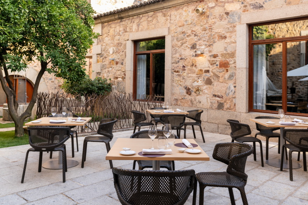 Parador De Caceres 30/63