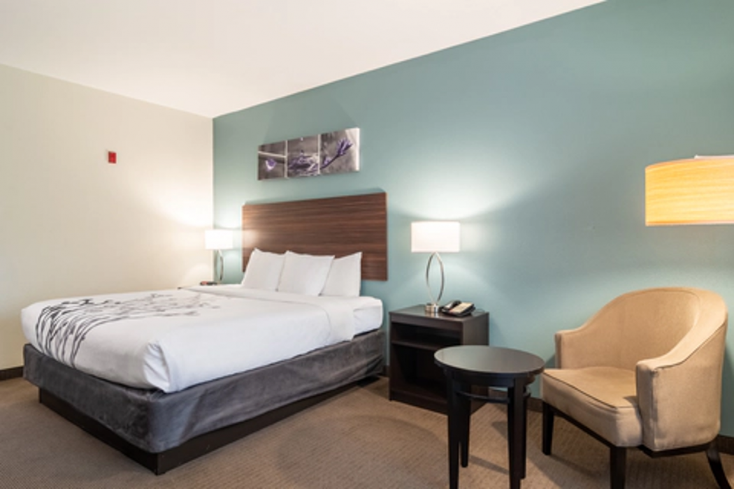 Sleep Inn Suites At Kennesaw State University 8/29