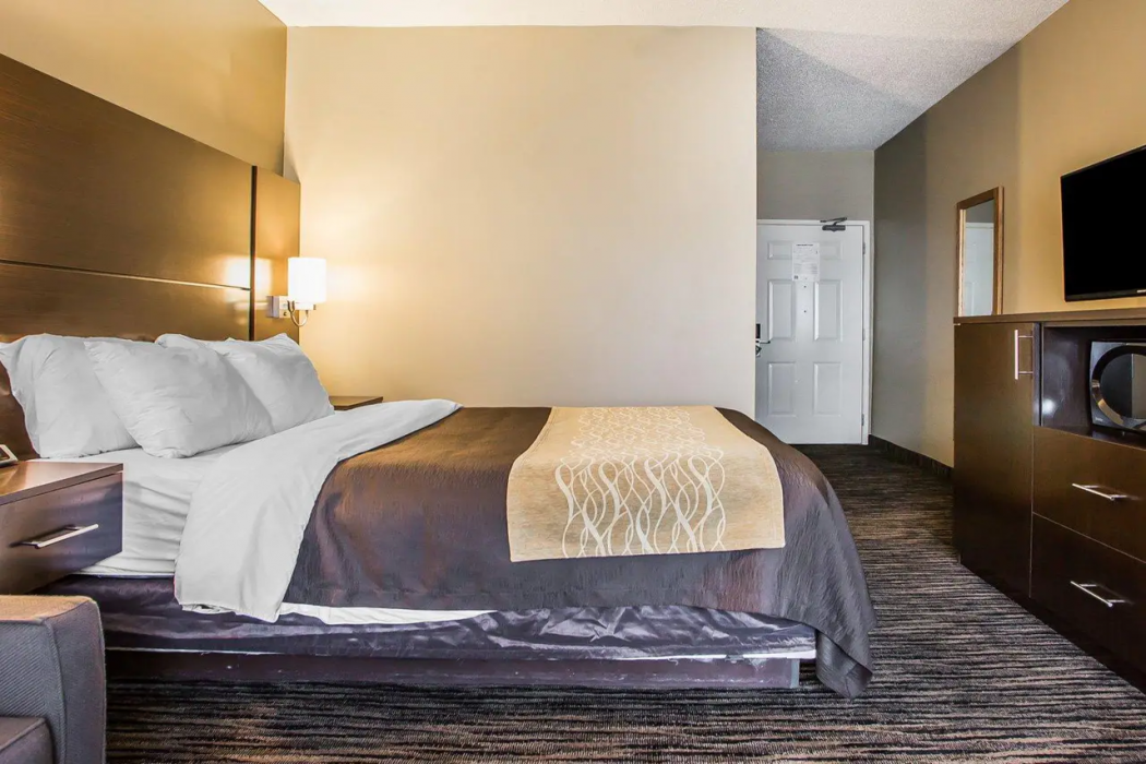 Quality Inn Dayton North - Vandalia 9/20