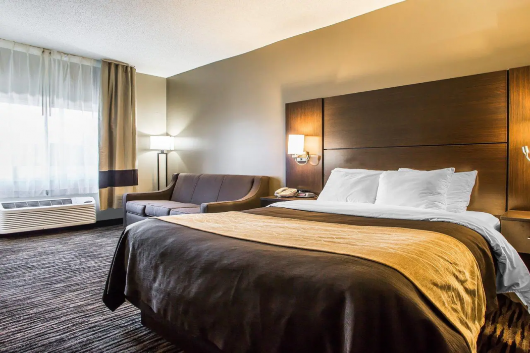 Quality Inn Dayton North - Vandalia 10/20