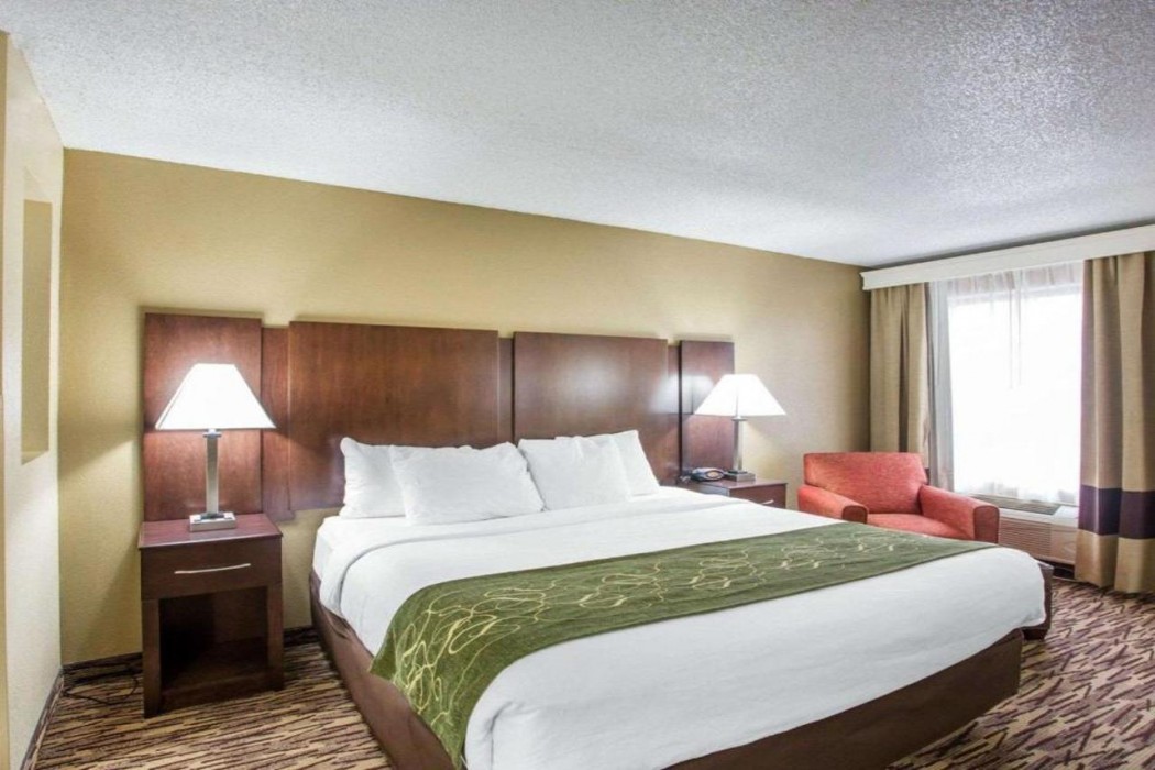 Comfort Suites Lebanon 7/30