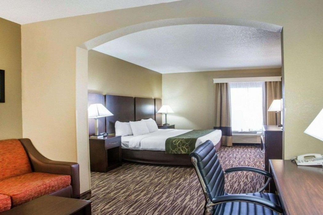 Comfort Suites Lebanon 5/30