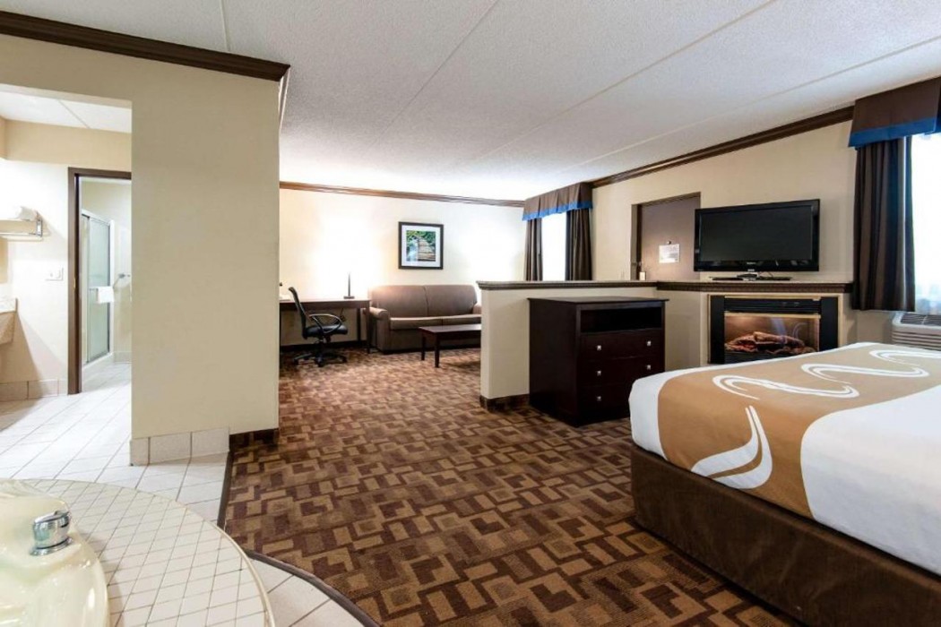 Quality Inn & Suites Quakertown-Allentown 13/18