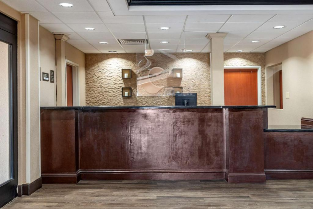 Comfort Inn & Suites Clinton - Jackson West 13/26