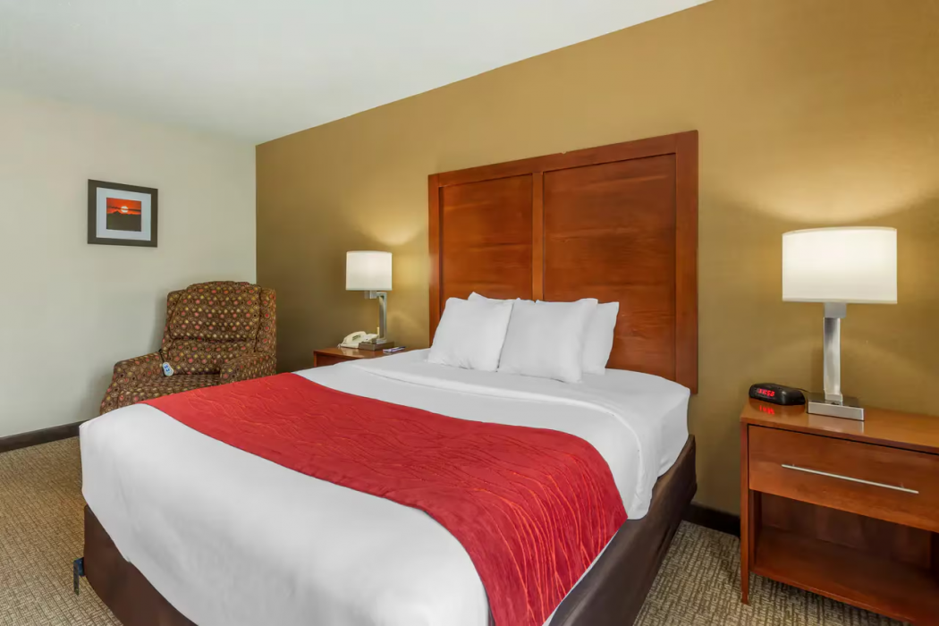 Comfort Inn & Suites Rapid City South - Mt Rushmore Gateway 12/66