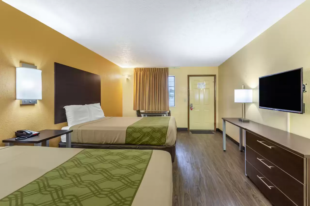 Econo Lodge North Nashville TN 8/24