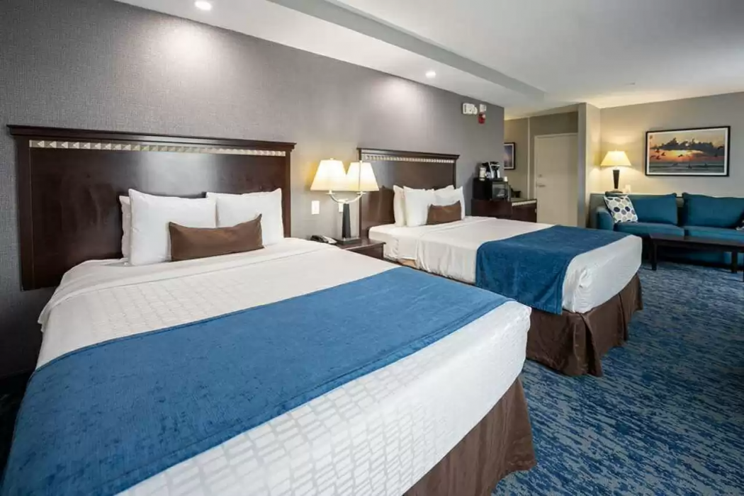 Comfort Suites Seabrook Kemah 6/11