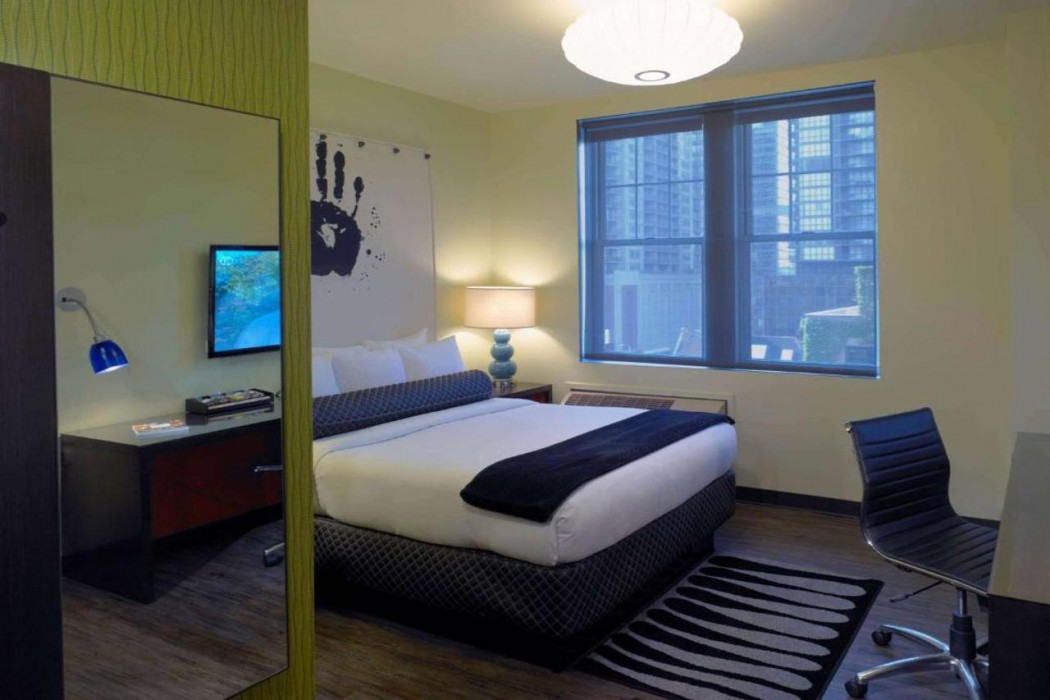ACME Hotel Chicago, Outset Collection by Hilton 4/18