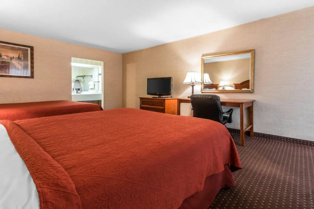Quality Inn & Suites Erie near Casino 11/32