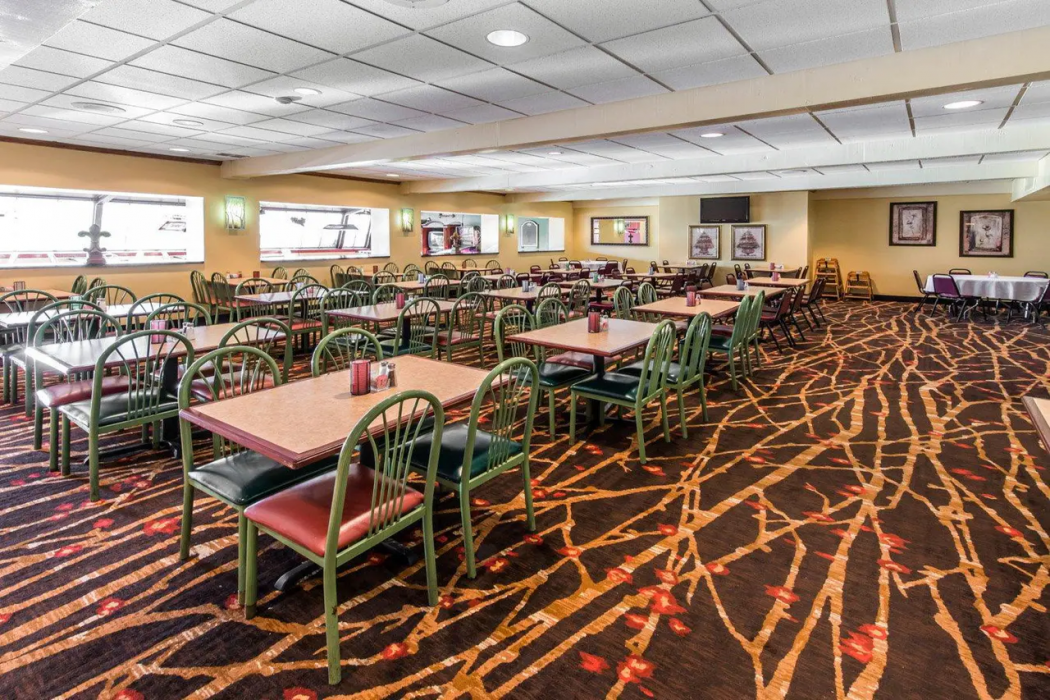 Quality Inn & Suites Erie near Casino 15/32